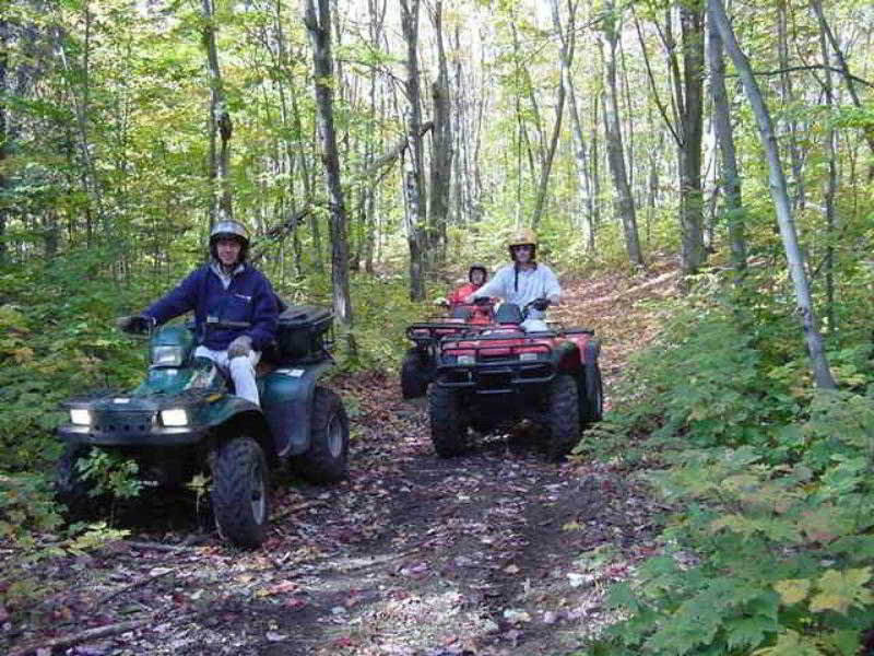 Auberge Du Lac Morency 성히폴라이트 외부 사진