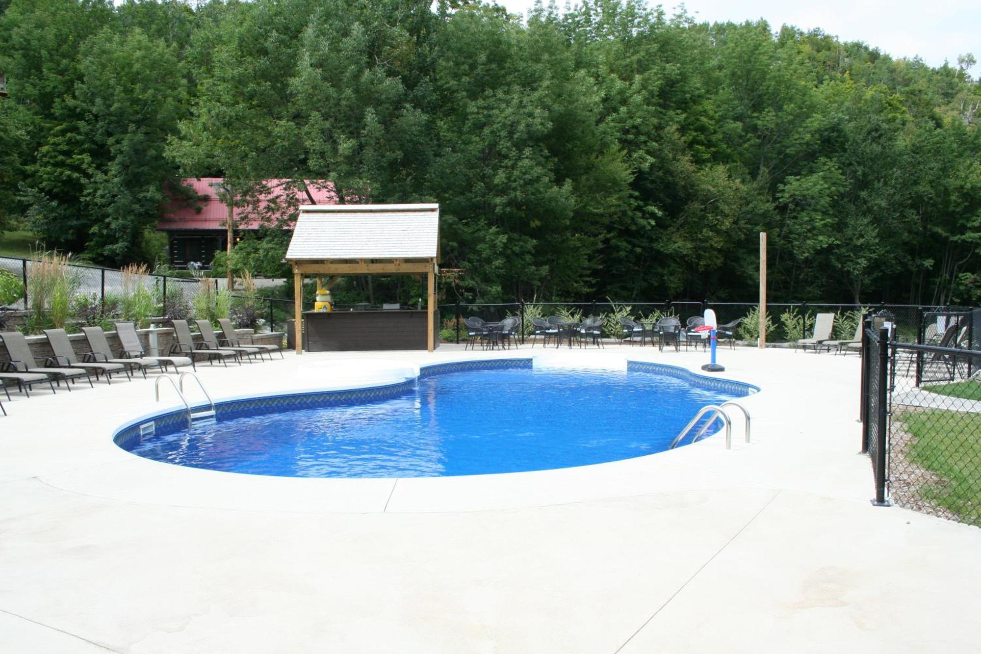 Auberge Du Lac Morency 성히폴라이트 외부 사진